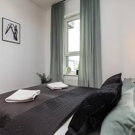 Mezzo Przymorze Parking&balcony By Renters Prestige Apartment *